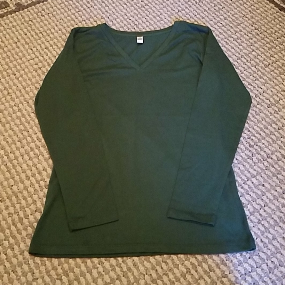 NWOT  long sleeve top